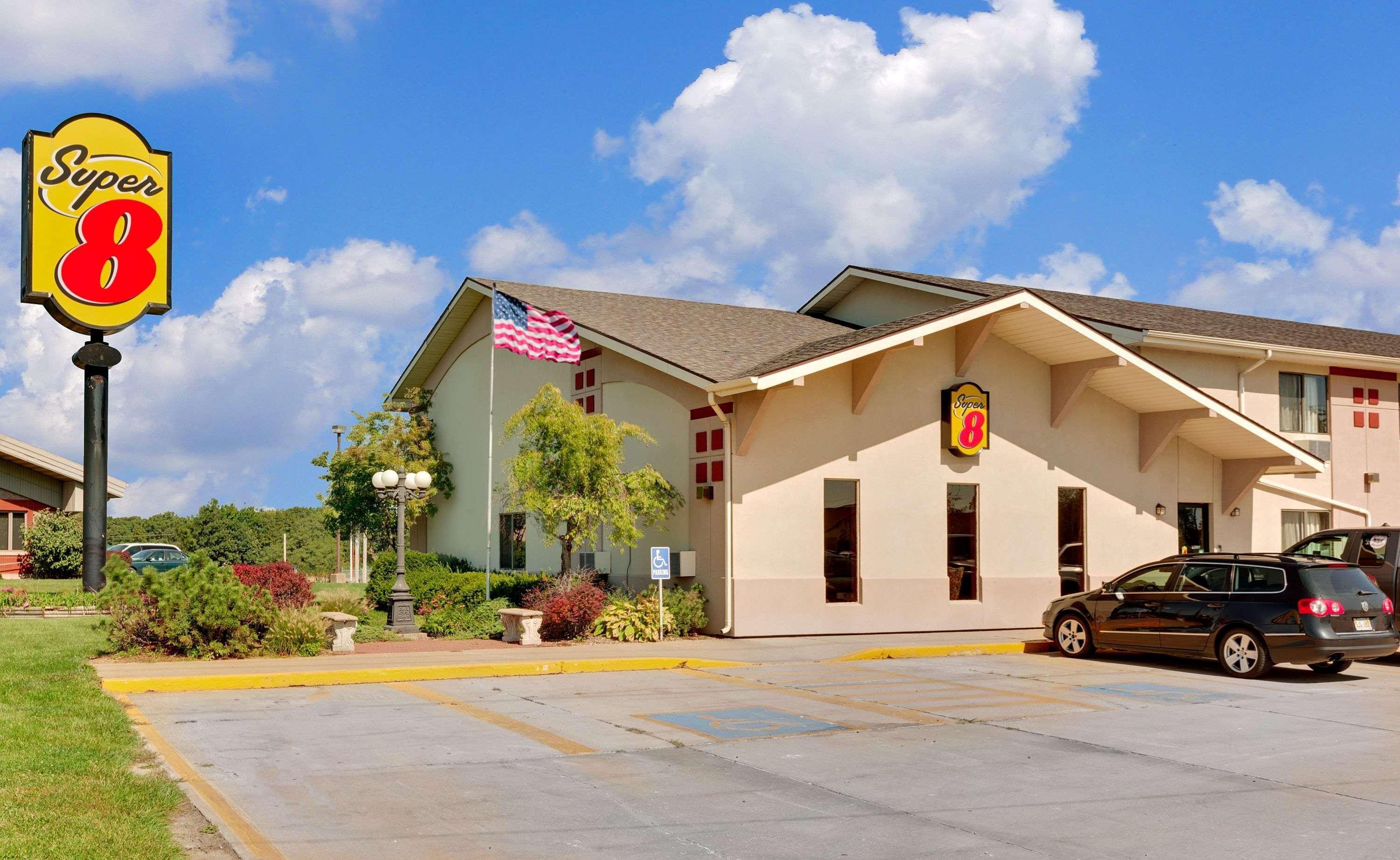 Hotel Super 8 by Wyndham Keokuk Zewnętrze zdjęcie