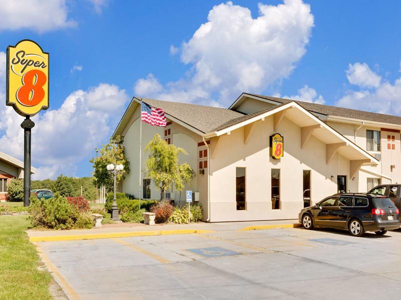 Hotel Super 8 by Wyndham Keokuk Zewnętrze zdjęcie